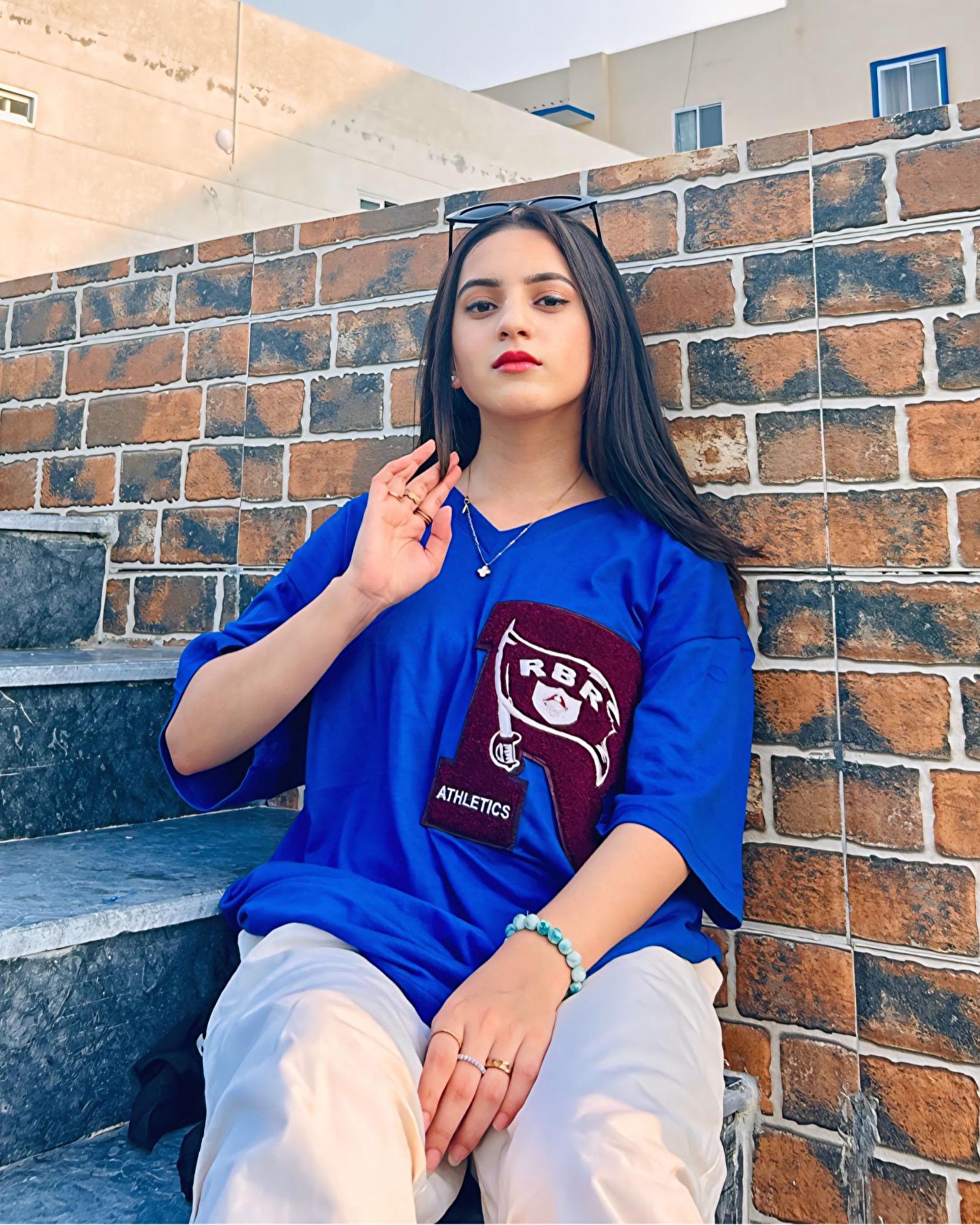 🎁 R Athletics Graphic Patched Vneck Drop Shoulder Oversized Tee Blue (100% off)