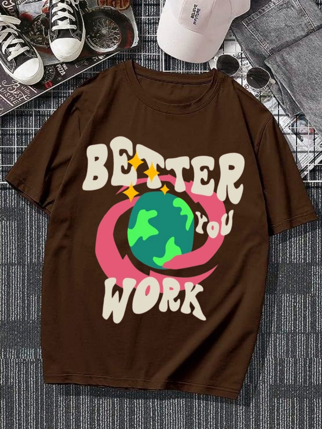 "Effortlessly Cool: Oversized Streetwear Tees for Trendsetting Girls"