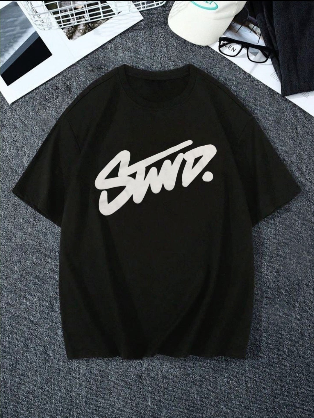 "Effortlessly Cool: Oversized Streetwear Tees for Trendsetting Girls"