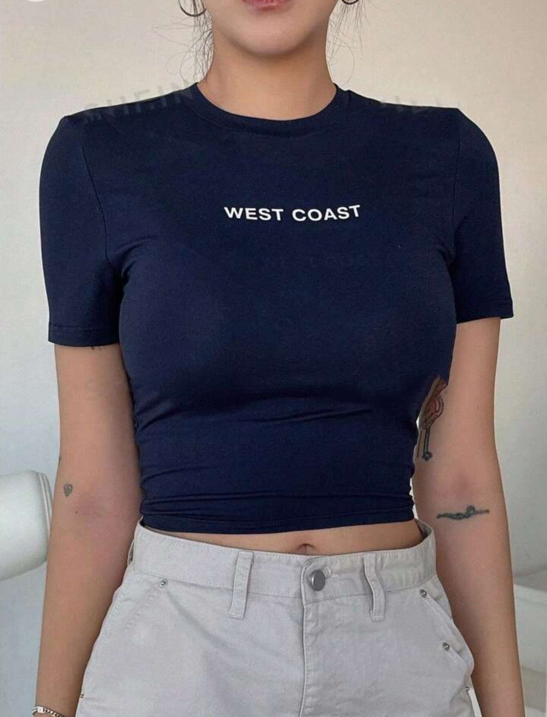Chic Crop Tops: Elevate Your Style with Our Collection for Girls"