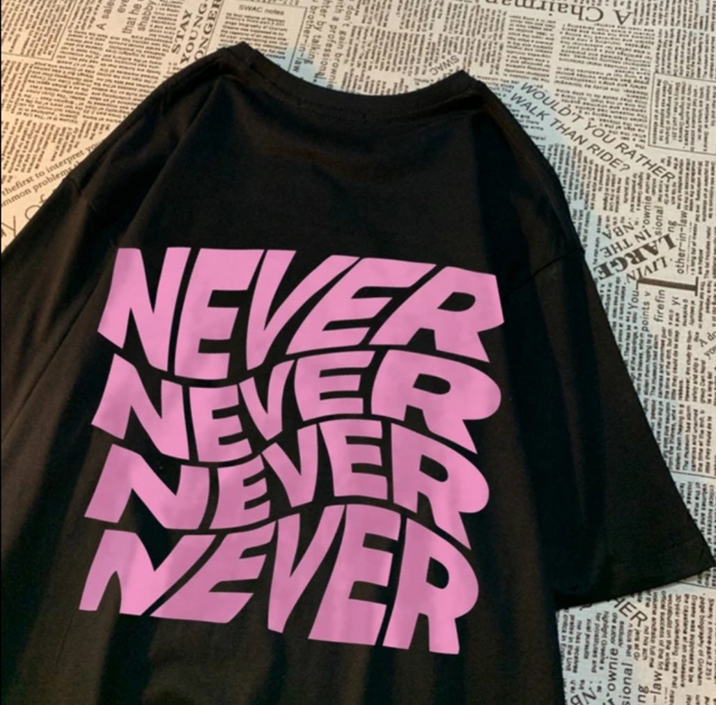 "Effortlessly Cool: Oversized Streetwear Tees for Trendsetting Girls"