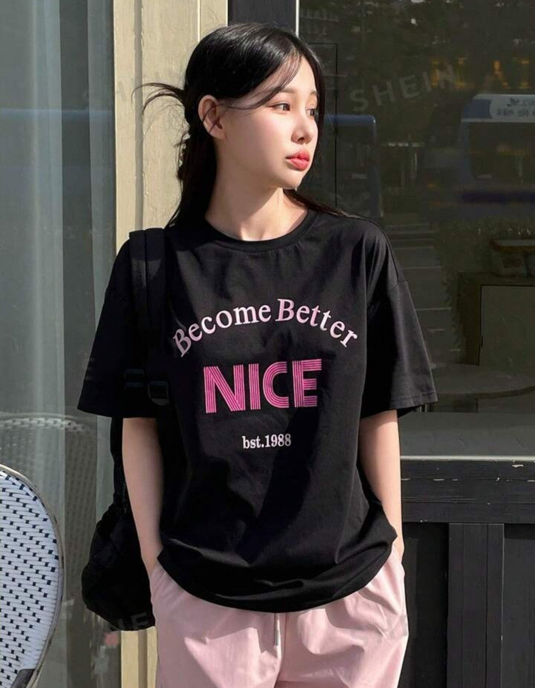"Effortlessly Cool: Oversized Streetwear Tees for Trendsetting Girls"